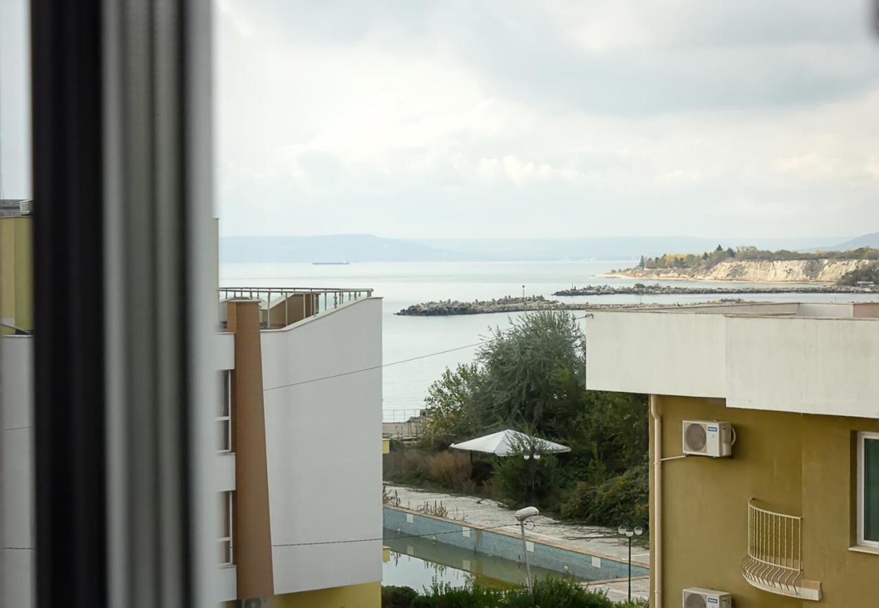 Apartment Lilia Каварна Экстерьер фото
